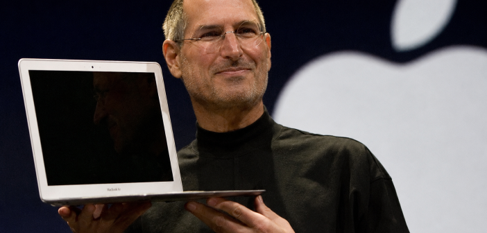 Γιατί η Apple χρωστάει την εκτόξευσή της στη CIA